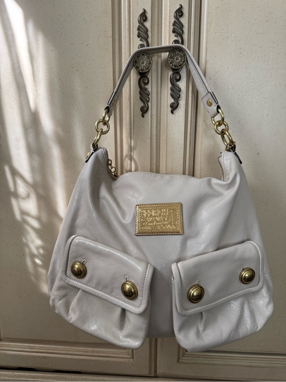 Coach White Leather Shoulder Bag with Gold Hardware